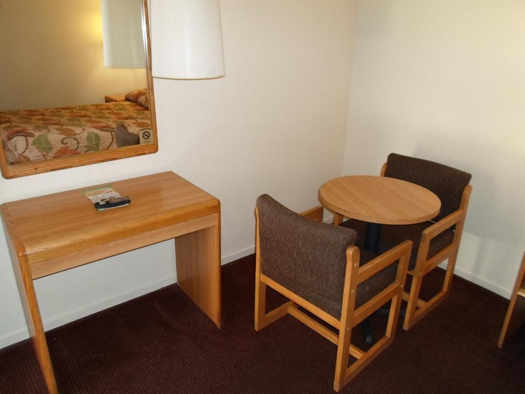 Ez 8 Motel Newark Ruang foto